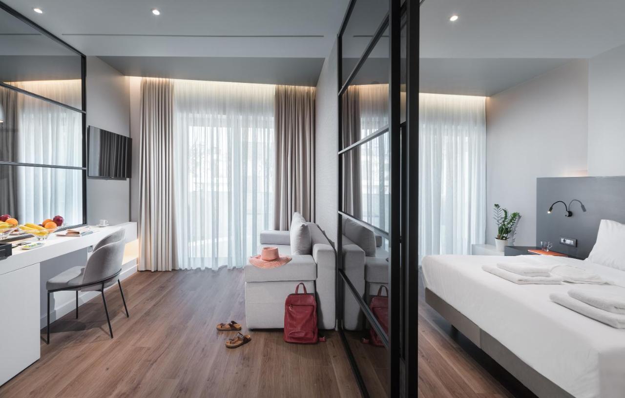 Ivis 4 Boutique Hotel أثينا المظهر الخارجي الصورة
