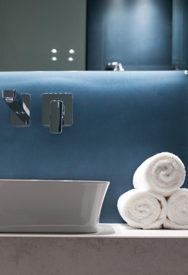 Ivis 4 Boutique Hotel أثينا المظهر الخارجي الصورة